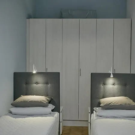 Stylish In - Old Town *